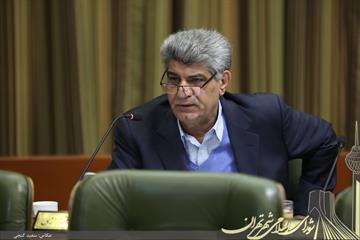 واکنش ابراهیم امینی به طرح اصلاح قانون انتخابات شوراها تصمیم سیاسی برای محدود کردن حق انتخاب